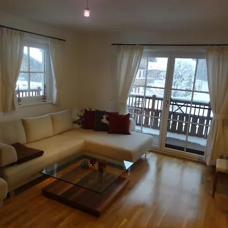 Exclusive Apartments: Zell Am See-kaprun With Sommerkarte & Tauern Access Apartment