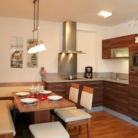 Exclusive Apartments: Zell Am See-kaprun With Sommerkarte & Tauern Access Apartment