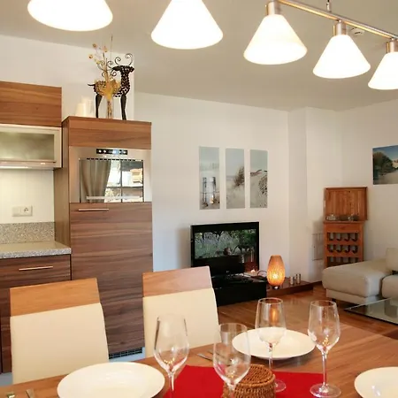 Exclusive Apartments: Zell Am See-kaprun With Sommerkarte & Tauern Access Apartment