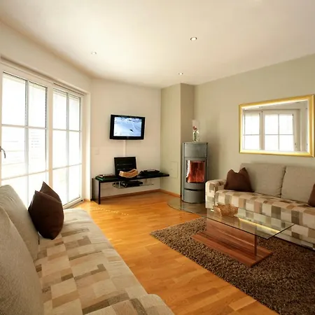 Exclusive Apartments: Zell Am See-kaprun With Sommerkarte & Tauern Access Apartment *